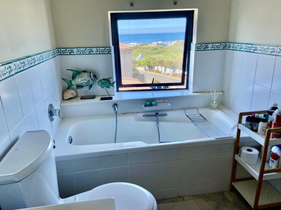 4 Bedroom Property for Sale in Vermont Western Cape